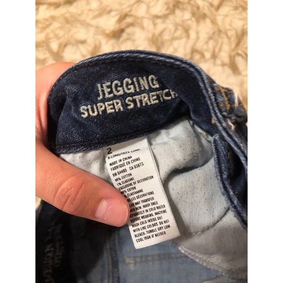 Distressed American Eagle Jeggings - Picture 4 of 4